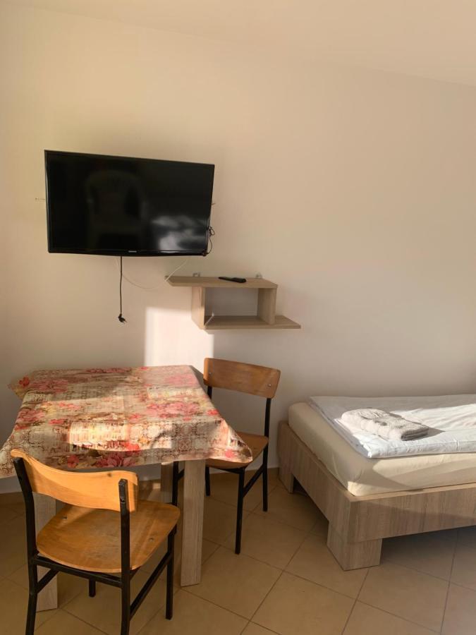 Ow Irena Chlapowo Apartment วาดีสวาโวโว ภายนอก รูปภาพ